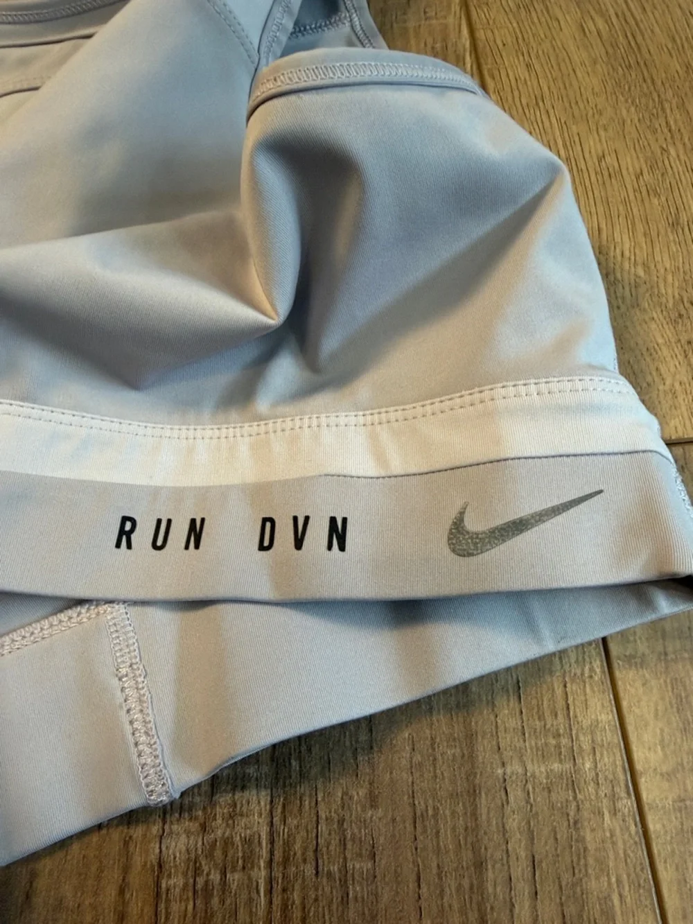 Nike Dri Fit Run Division (DVN) Light Purple Sports Bra Breathable Features Med